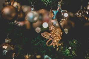 gold-colored-angel-hanging-ornament-1669090.jpg