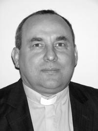 ks. piotr kisiel.jpg